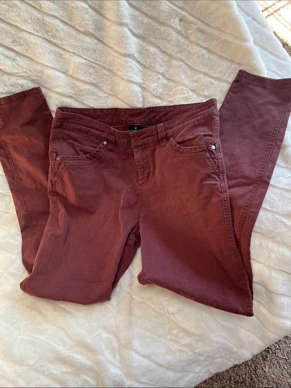 Kuhl Straight Leg Pants in Deep Burgundy